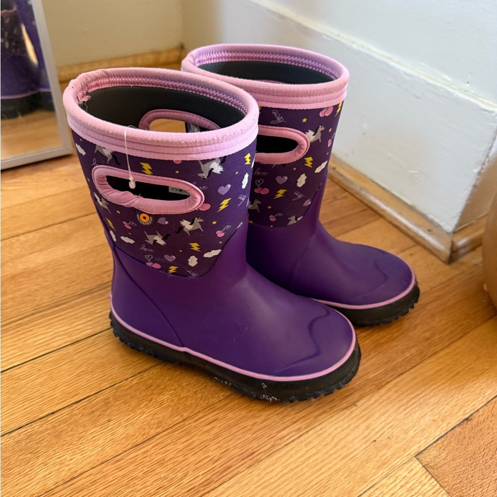 Bogs Purple and Pink Kids Winter Snow Boots VGUC Size 13